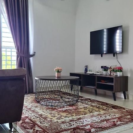 Alanis Suite Klia With Neflix Sepang Exterior foto