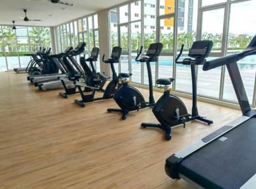 Alanis Suite Klia With Neflix Sepang Exterior foto