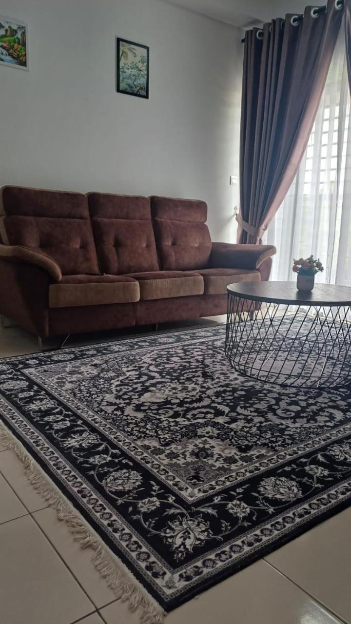 Alanis Suite Klia With Neflix Sepang Exterior foto